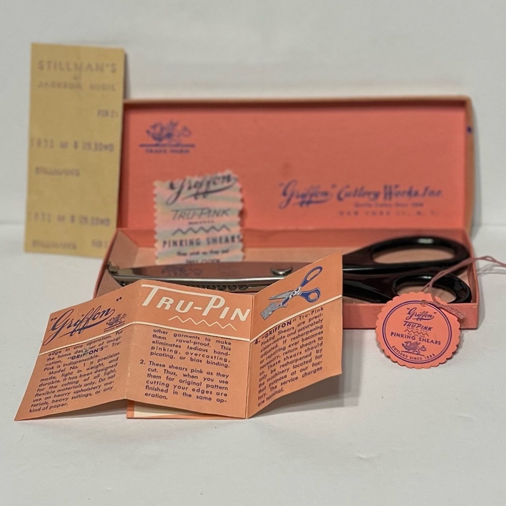 Vintage Griffon Pinking Shears with original receipt and box
